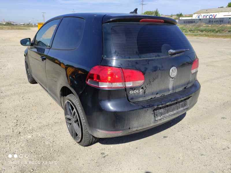volkswagen golf vi (5k1) del año 2011