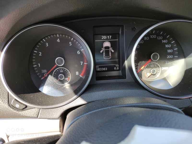 volkswagen golf vi (5k1) del año 2011