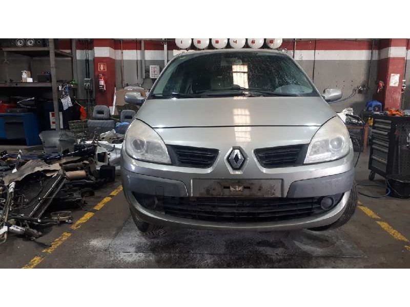 renault scenic ii del año 2007