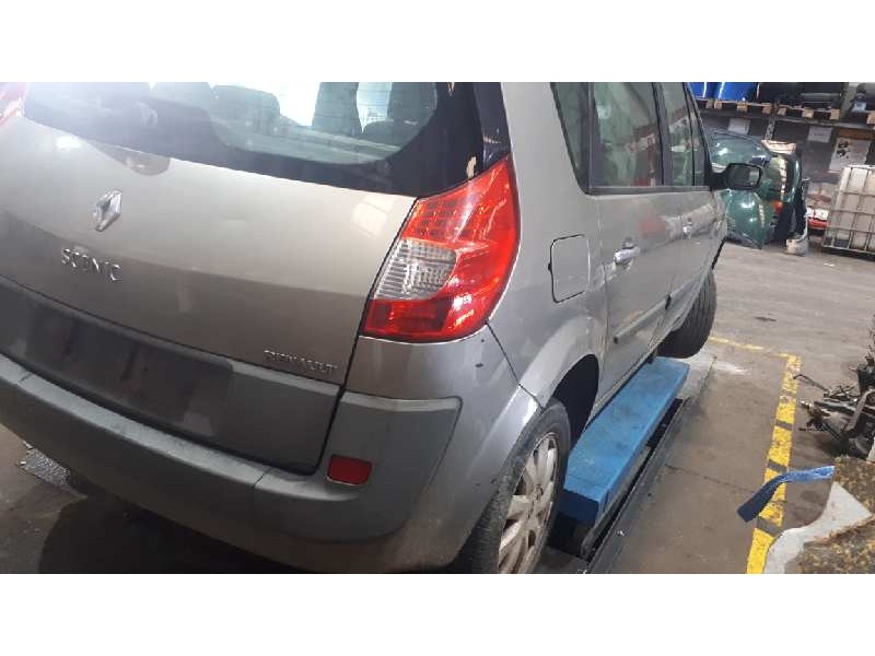 renault scenic ii del año 2007
