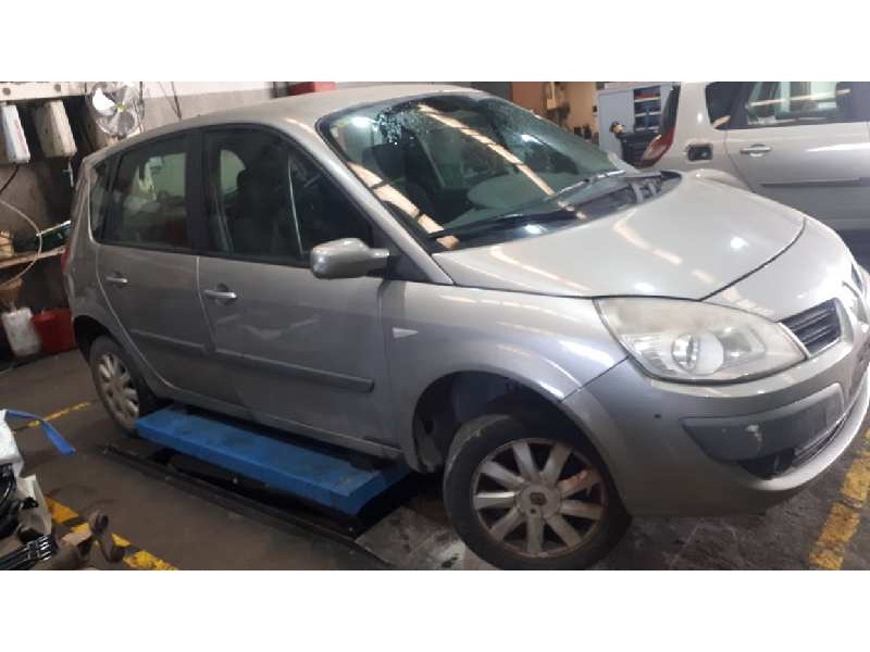 renault scenic ii del año 2007