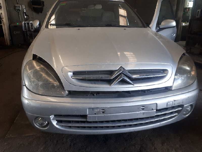 citroën xsara berlina del año 2004