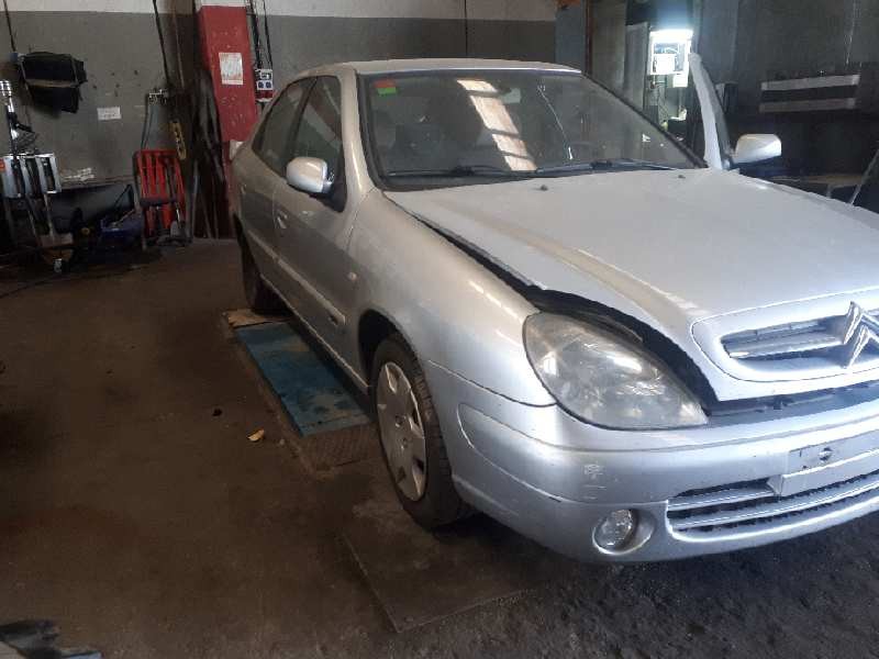 citroën xsara berlina del año 2004
