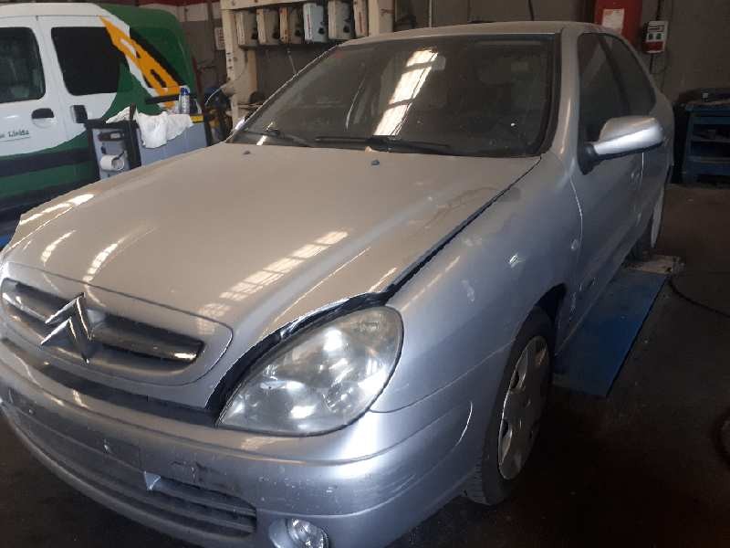 citroën xsara berlina del año 2004