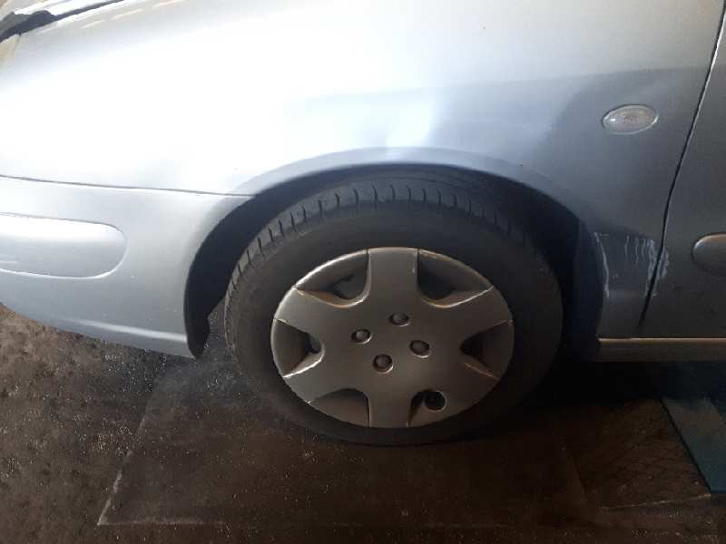 citroën xsara berlina del año 2004