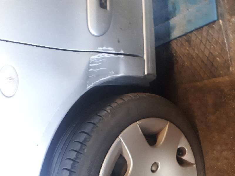 citroën xsara berlina del año 2004