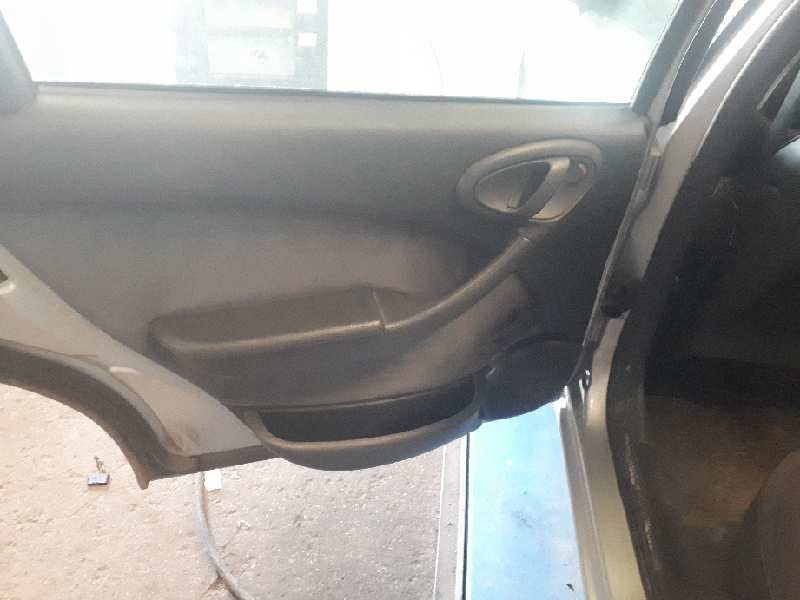 citroën xsara berlina del año 2004