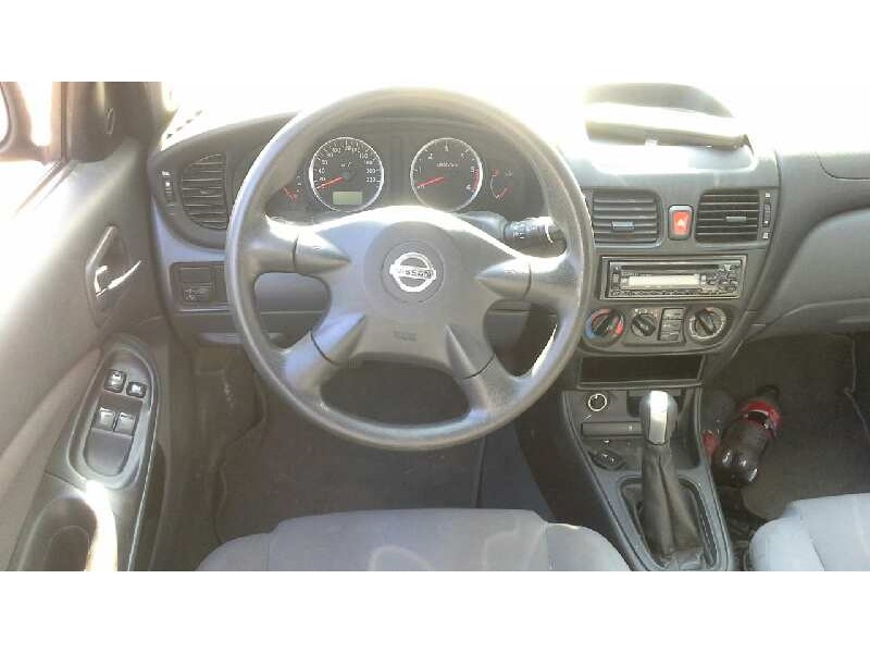 nissan almera (n16/e) del año 2004