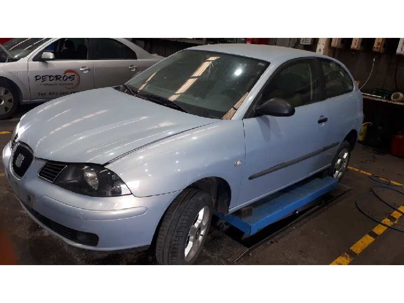 seat ibiza (6l1) del año 2003