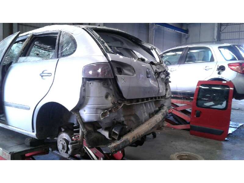 seat ibiza (6l1) del año 2006