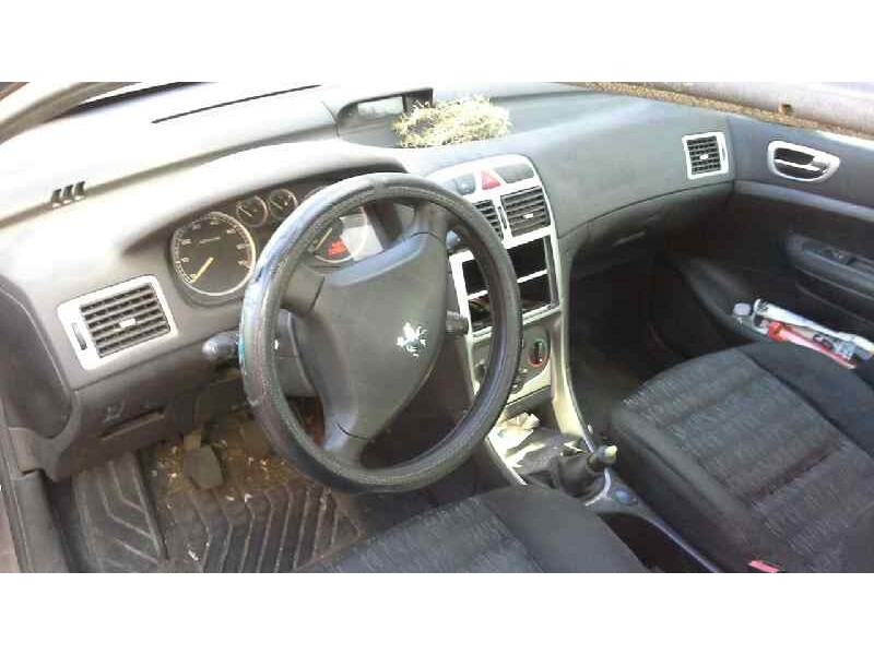 peugeot 307 (s1) del año 2001