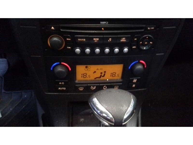 citroën c4 berlina del año 2007