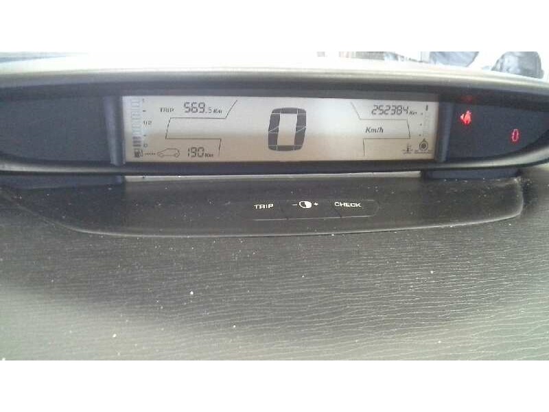 citroën c4 berlina del año 2007