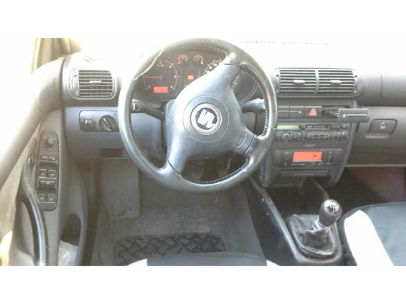 seat toledo (1m2) del año 1999
