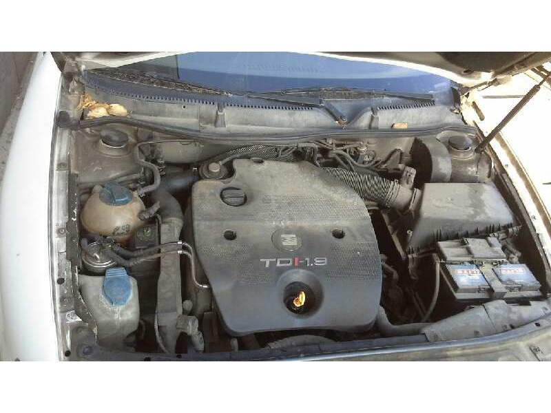 seat toledo (1m2) del año 1999