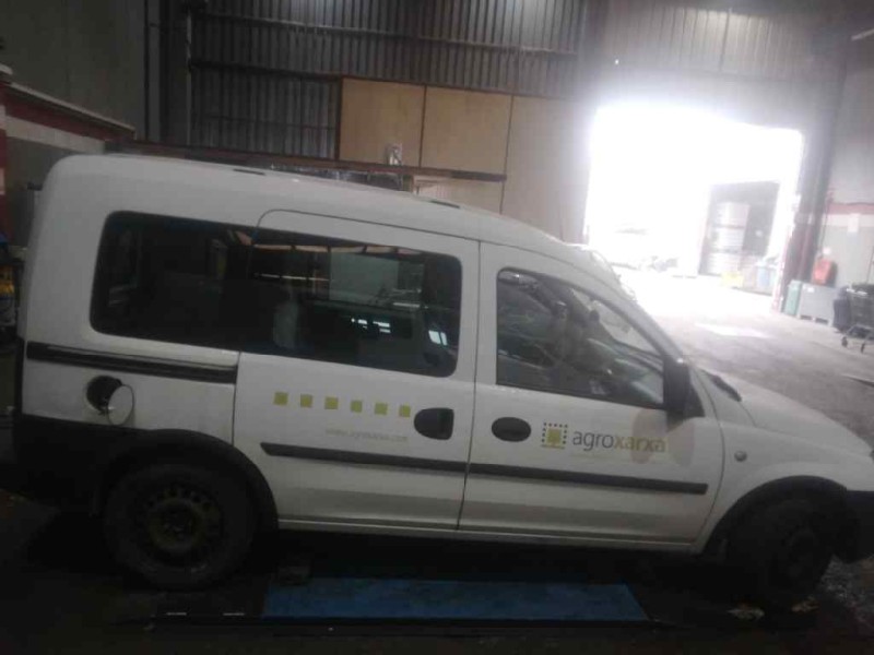 opel combo (corsa c) del año 2006