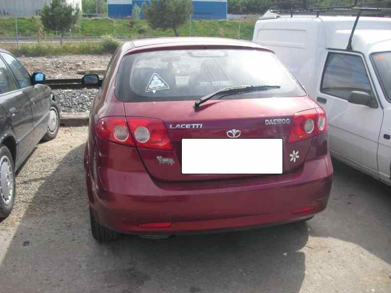 daewoo lacetti del año 2004