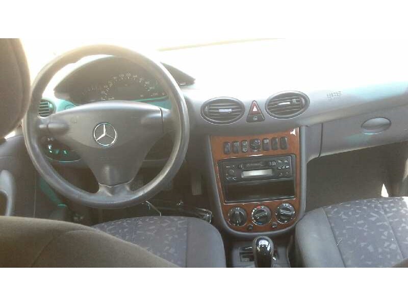 mercedes-benz clase a (w168) del año 2002