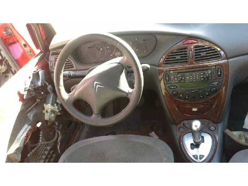 citroën c5 berlina del año 2004