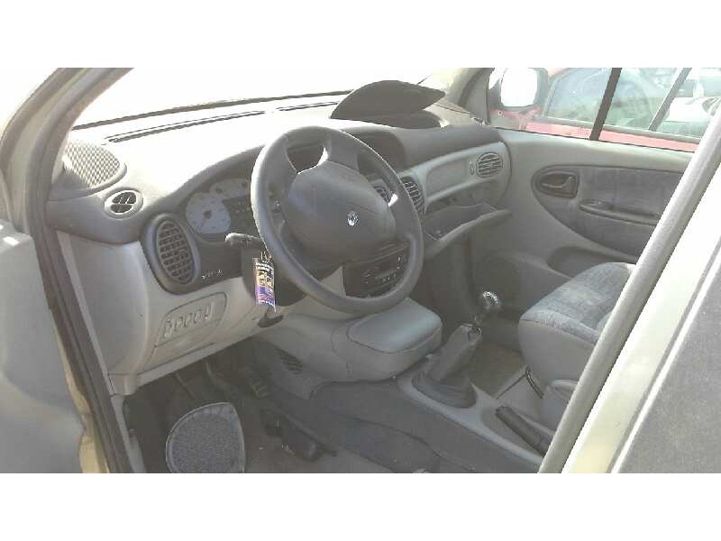 renault scenic rx4 (ja0) del año 2001