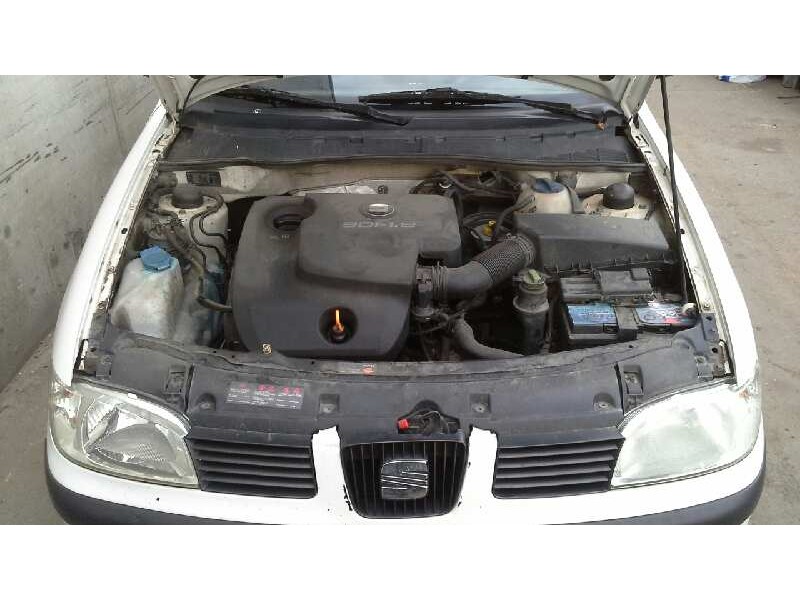 seat ibiza (6k1) del año 2000