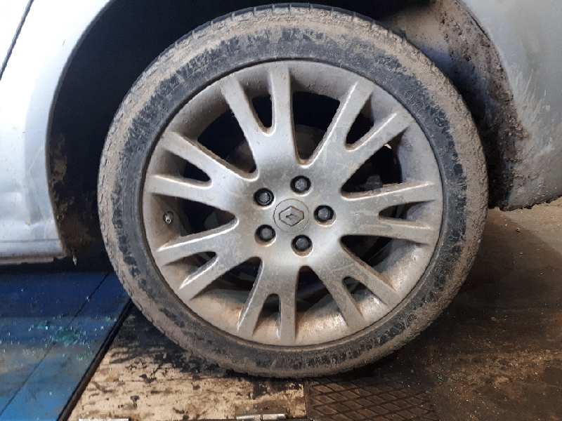 renault laguna ii (bg0) del año 2001