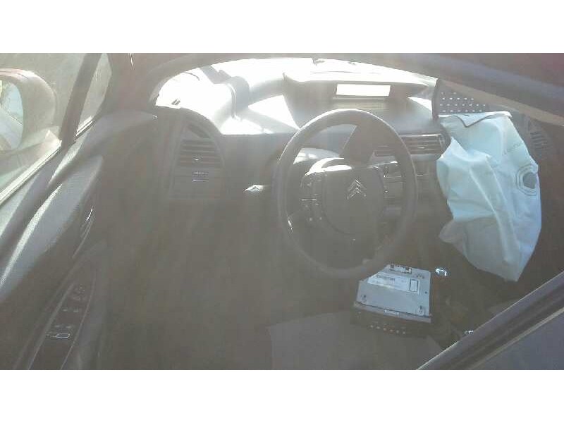 citroën c4 berlina del año 2010