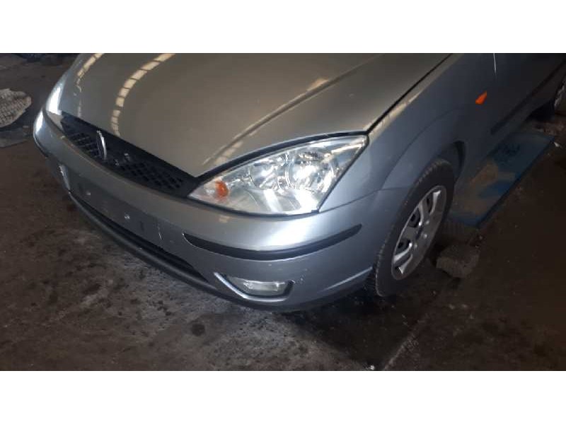 ford focus berlina (cak) del año 2003