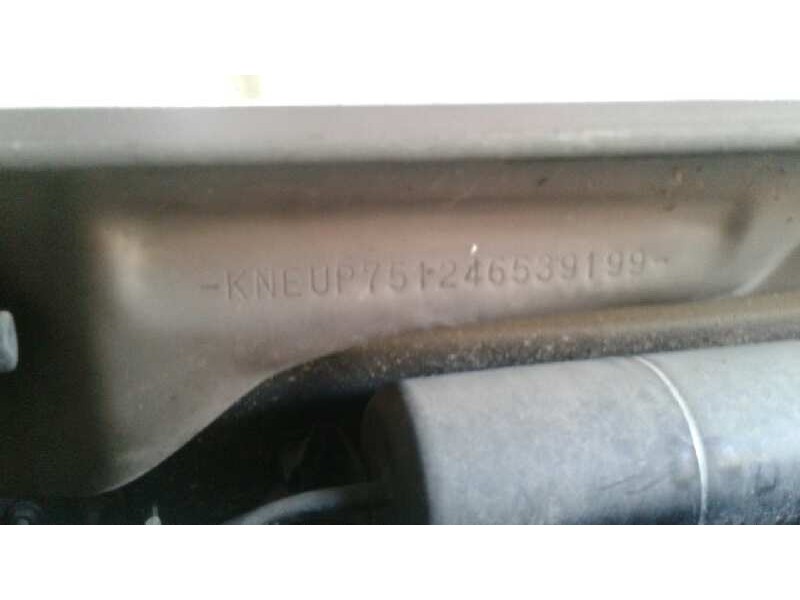 kia carnival ii del año 2004