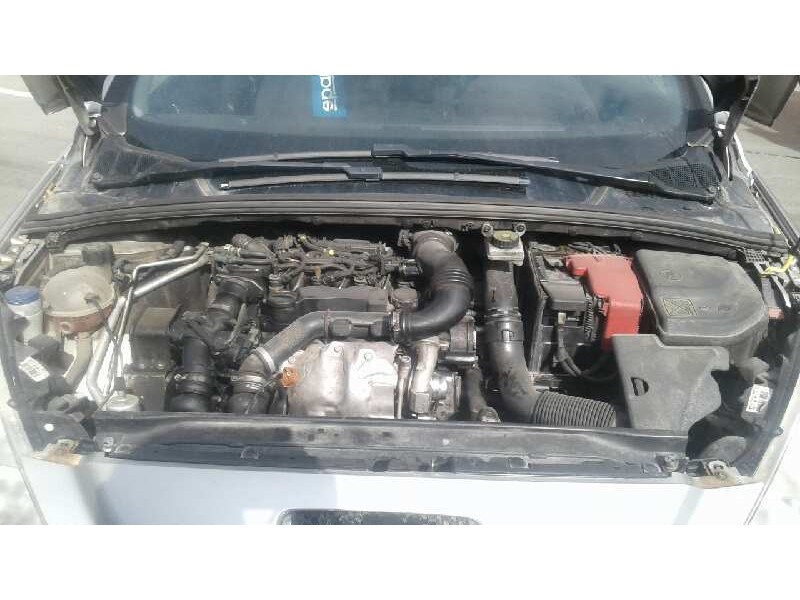 peugeot 308 del año 2008