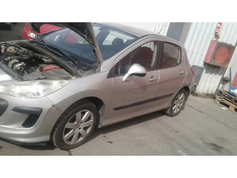 peugeot 308 del año 2008