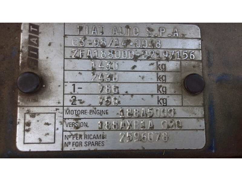 fiat punto berlina (188) del año 2001