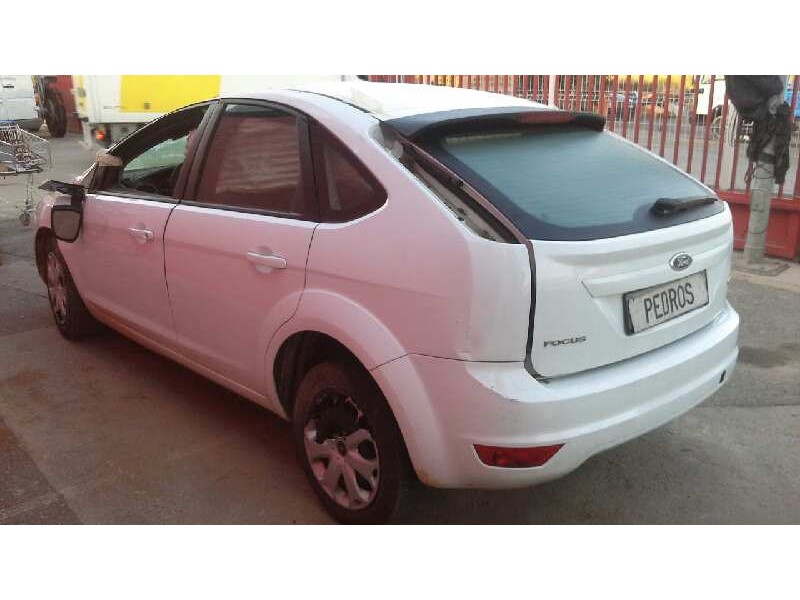 ford focus berlina (cap) del año 2008