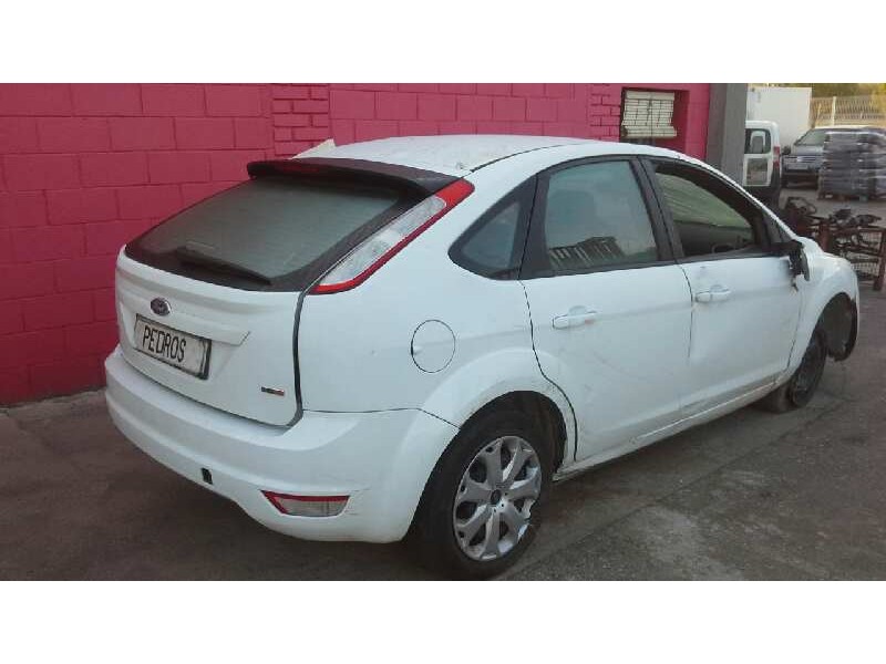 ford focus berlina (cap) del año 2008