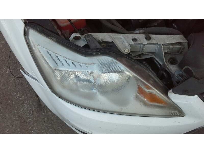 ford focus berlina (cap) del año 2008