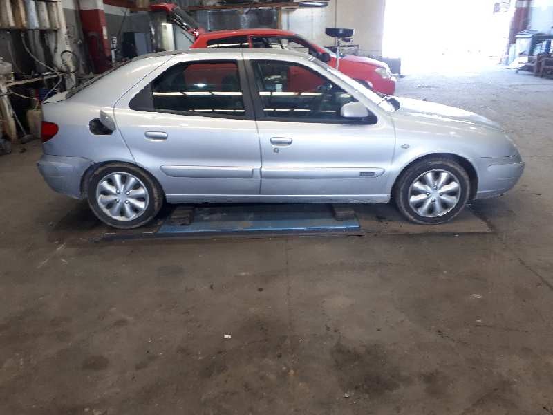 citroën xsara berlina del año 2001
