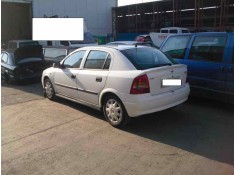 opel astra g berlina del año 2000 2