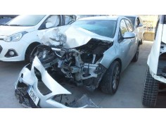 opel astra j lim. del año 2010