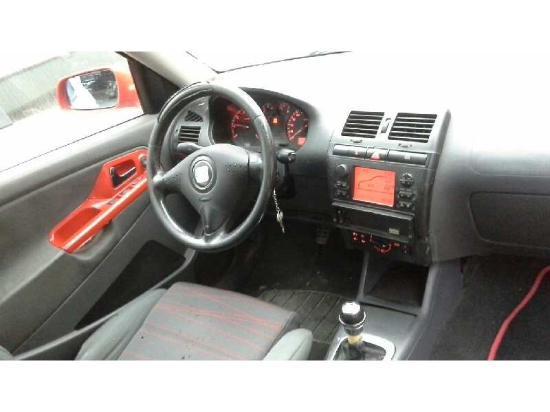 seat ibiza (6k1) del año 2001