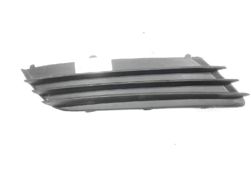 Recambio de rejilla delantera para opel astra gtc referencia OEM IAM 22323062  