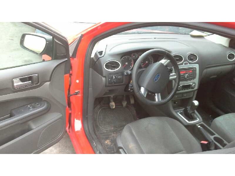 ford focus berlina (cap) del año 2007