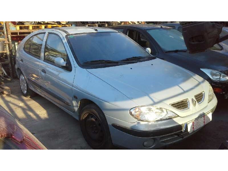renault megane i fase 2 berlina (ba0) del año 2001