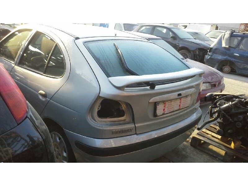 renault megane i fase 2 berlina (ba0) del año 2001