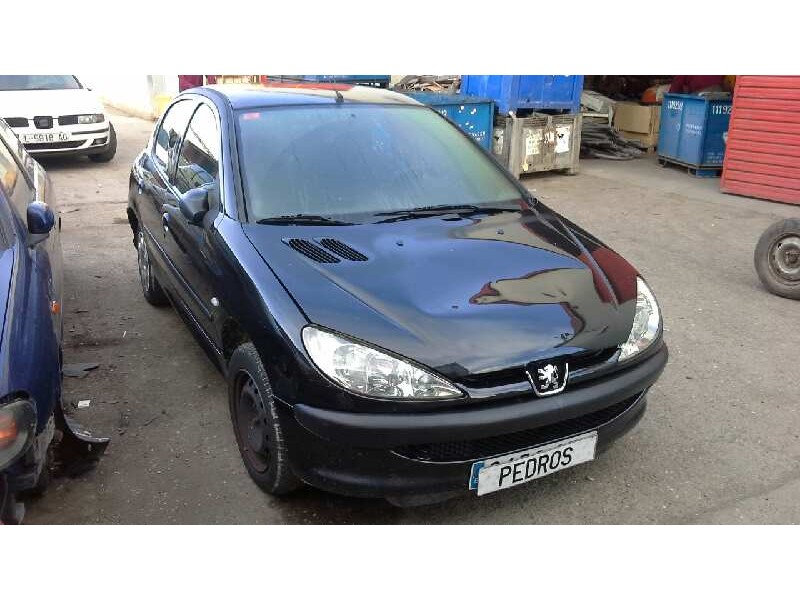 peugeot 206 berlina del año 2004