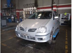 nissan almera tino (v10m) del año 2004