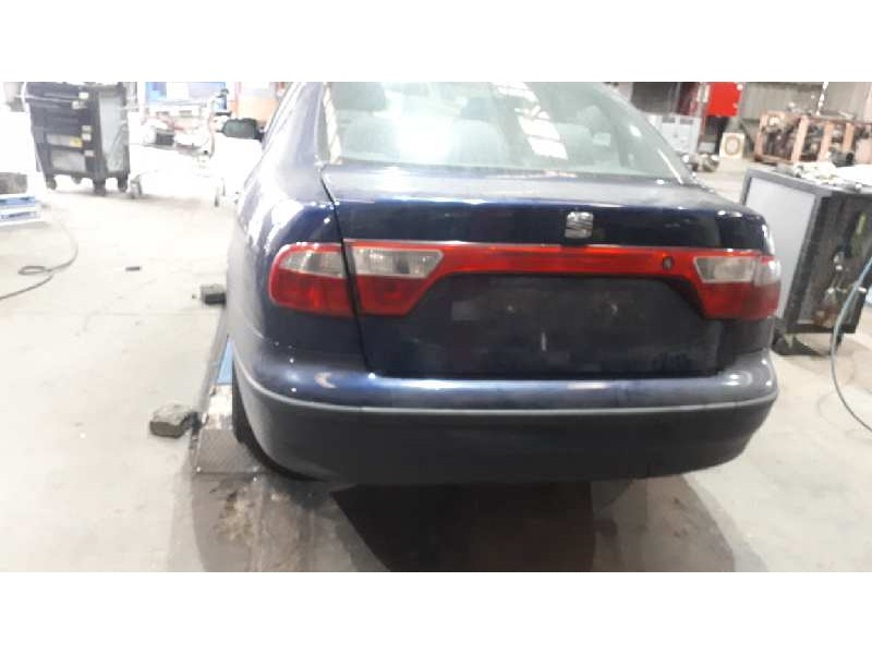 seat toledo (1m2) del año 2001