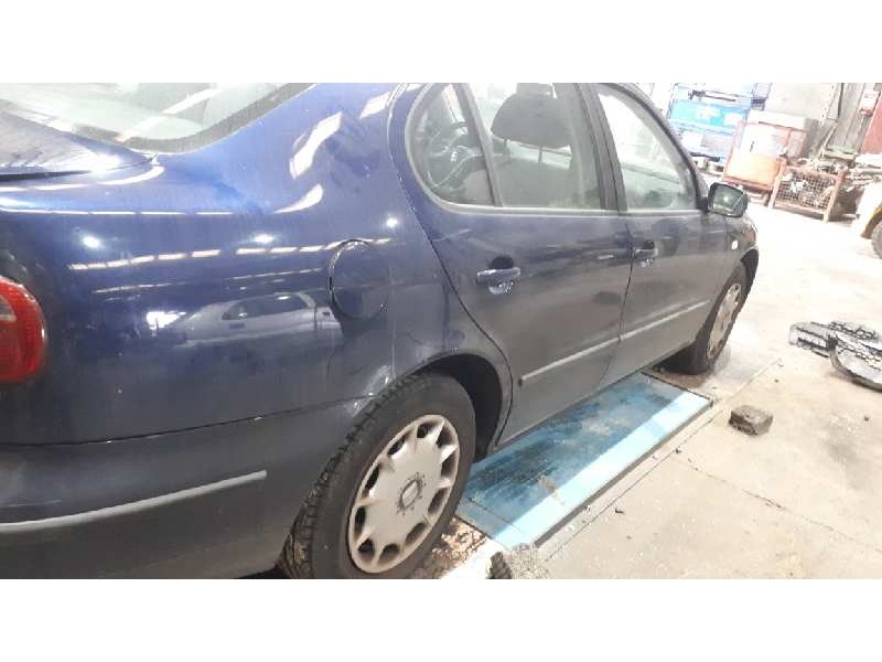 seat toledo (1m2) del año 2001