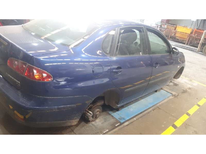 seat cordoba berlina (6l2) del año 2004