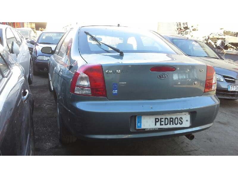 kia shuma ii del año 2001