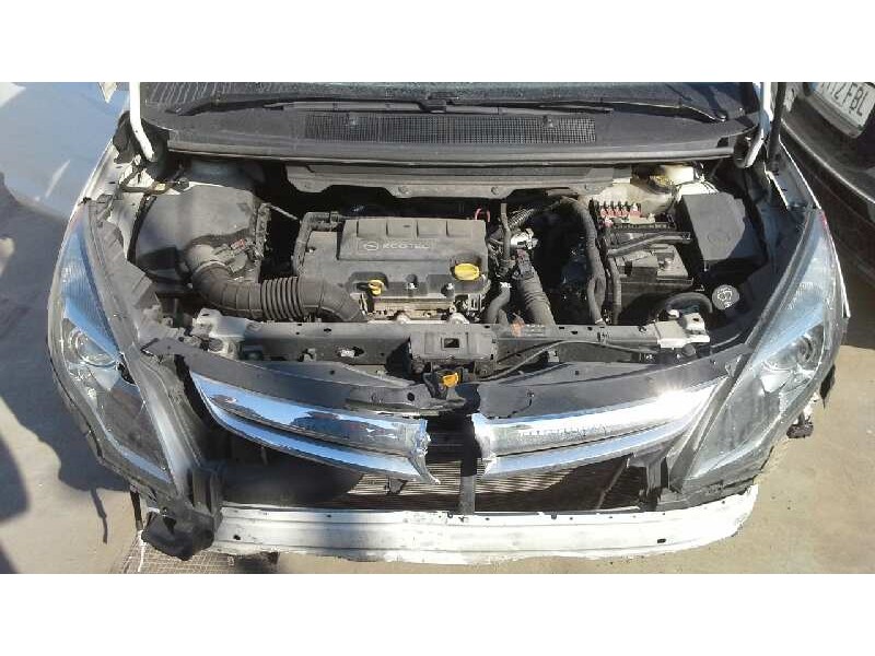 opel zafira tourer del año 2015